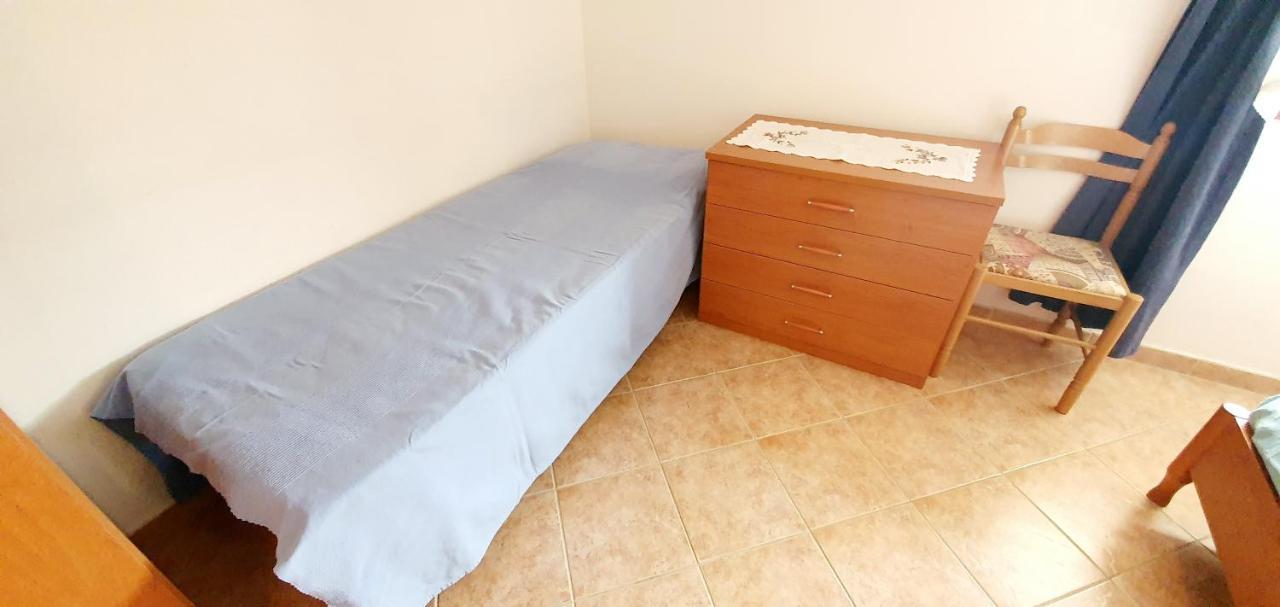 Cecillia Mare Apartments 罗维尼 外观 照片